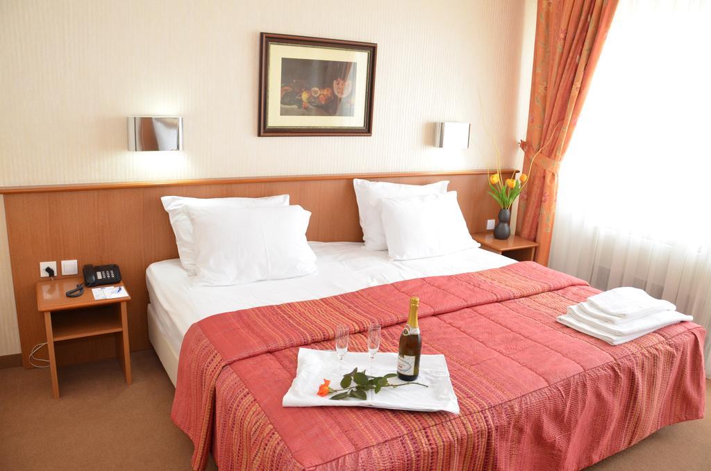 Hotel Bellevue Skopje Bilik gambar