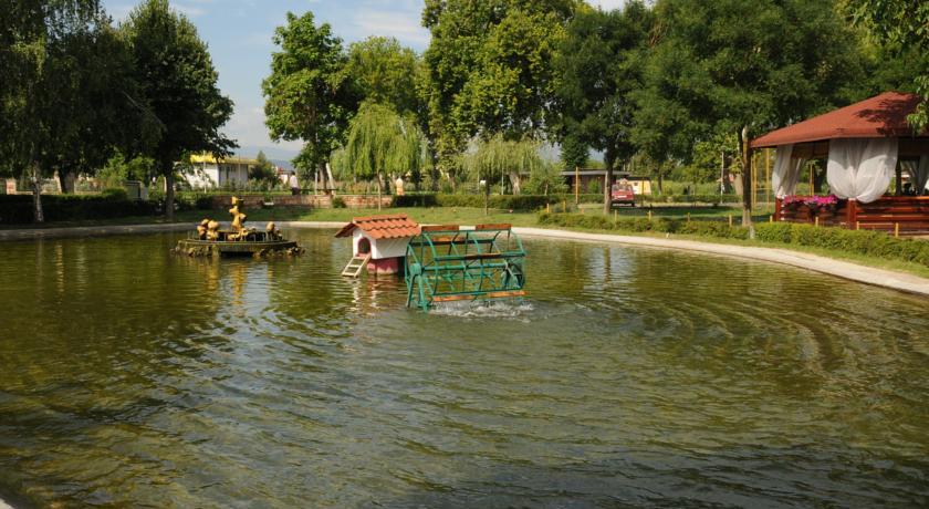 Hotel Bellevue Skopje Luaran gambar